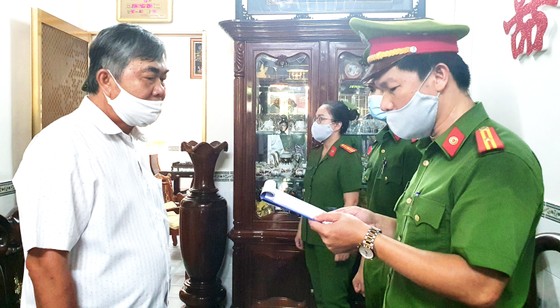 Vụ bán 262 lô đất ở Phú Yên: Khởi tố thêm 2 phó giám đốc sở và 1 phó cục trưởng cục thuế ảnh 4