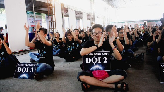 Hơn 2.000 tình nguyện viên tham gia phát động chiến dịch Giờ Trái đất 2018 ảnh 1