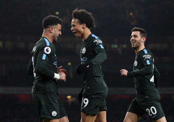 4 ngày, Wenger thua đậm Pep Guardiola 2 lần ảnh 5