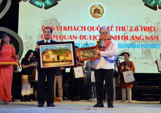 2,8 triệu lượt khách quốc tế đến Quảng Nam năm 2017 ảnh 1