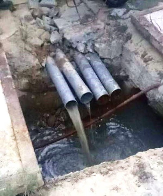 Đà Nẵng, phạt 170 triệu đồng công ty xả thải lén ra biển ảnh 1