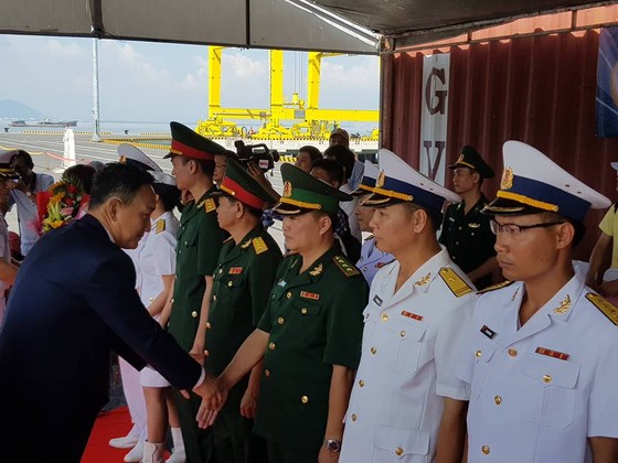 Tàu khu trục ROKS Moon Mu The Great cập cảng Tiên Sa ảnh 4