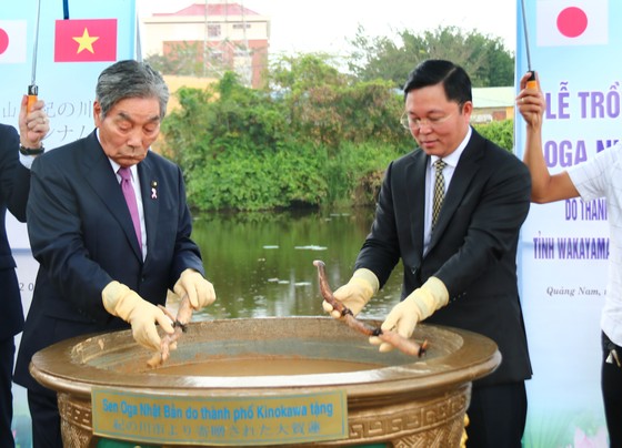 Lễ trồng hoa sen Oga tại Quảng Nam ảnh 5