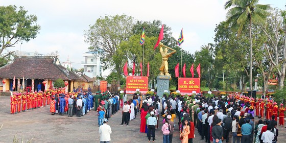 Đặc sắc Lễ Hội Cầu Huê ảnh 1