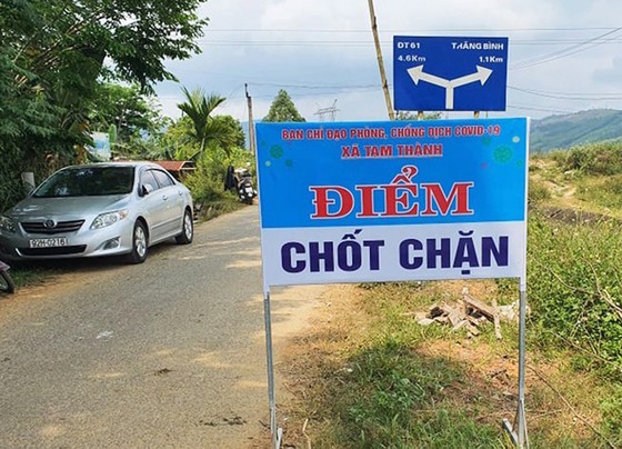 Làm rõ vụ nam thanh niên tấn công cán bộ chốt kiểm soát dịch ở Quảng Nam ảnh 1
