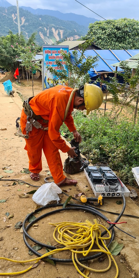Nỗ lực khắc phục hạ tầng vùng sạt lở tại Quảng Nam ảnh 10