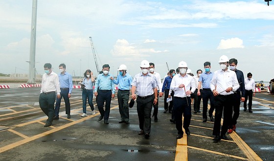 Long An đăng ký tiên phong xây dựng đoạn mở đầu 'đường ven biển miền Tây' ảnh 4
