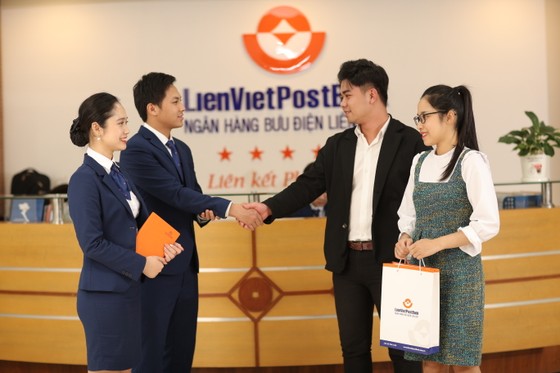 Ngày 22-7: LienVietPostBank chốt danh sách trả cổ tức bằng cổ phiếu với tỷ lệ 12% ảnh 1
