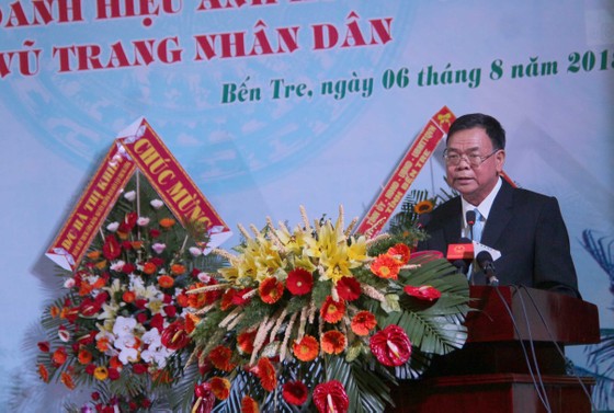 Bến Tre kỷ niệm 50 năm được tuyên dương danh hiệu “Anh dũng đồng khởi, thắng Mỹ diệt ngụy” ảnh 1