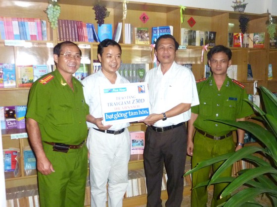 Giám đốc Trí Việt - First News nhận giải thưởng "Tận tâm cống hiến vì cộng đồng 2019" ảnh 3