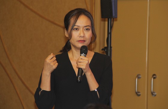 H'Hen Niê, Hồng Ánh đồng hành Chiến dịch “Cảm xúc 30 năm” ảnh 4