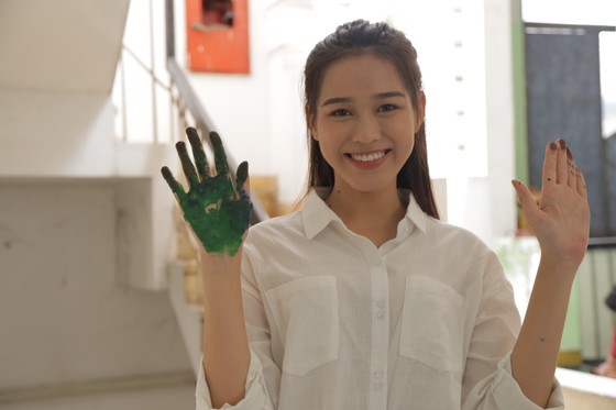 Cận cảnh nhan sắc tân Hoa hậu Đỗ Thị Hà ảnh 19