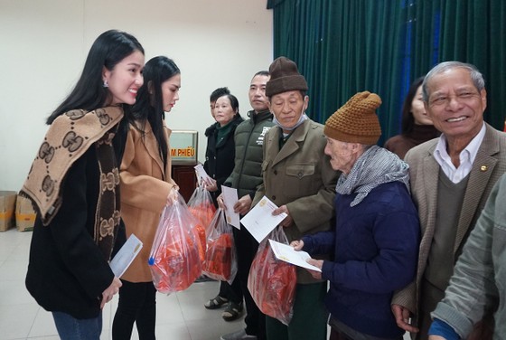 Hoa Hậu Đỗ Hà lập Quỹ học bổng Đỗ Hà dành cho học sinh nghèo hiếu học ảnh 6