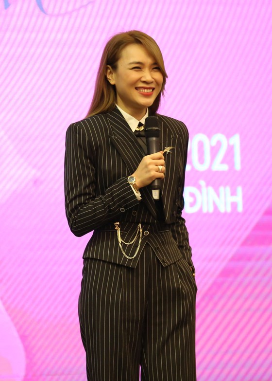 Mỹ Tâm gây sốt khi công bố liveshow 'Tri Âm' tại TPHCM và Hà Nội ảnh 2