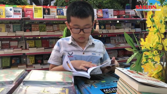 Hơn 60.000 đầu sách tại Lễ hội Đường sách Tết Canh Tý 2020 ảnh 1