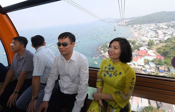 Hơn 300 chuyến bay ra đảo Phú Quốc dịp Tết Kỷ Hợi 2019 ảnh 1