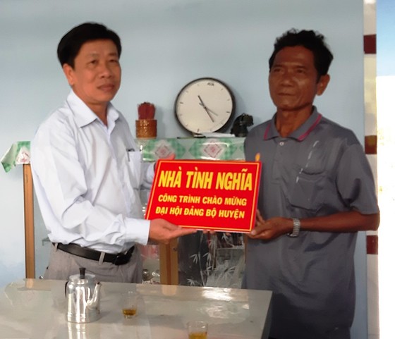 Kiên Giang: Hỗ trợ đảng viên các ấp gặp khó khăn về nhà ở ảnh 2