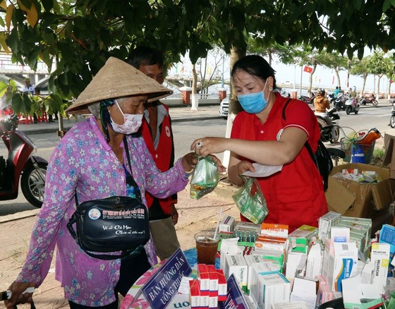 Chợ tết nhân đạo Tân Sửu năm 2021 ở Kiên Giang ảnh 2