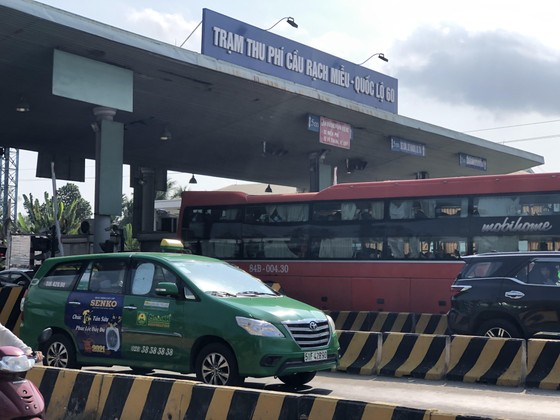 ĐBSCL: Ùn ứ giao thông ở một số nơi trong ngày mùng 5 Tết ảnh 2