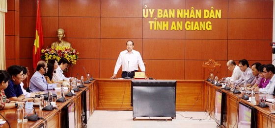 An Giang họp khẩn về 2 ca nghi nhiễm Covid-19 nhập cảnh trái phép ảnh 1