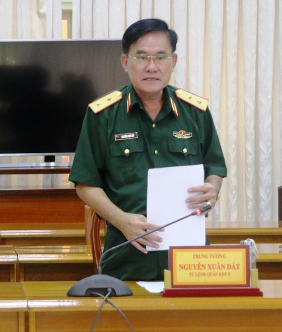 Quân khu 9 hỗ trợ An Giang thu hoạch, vận chuyển nông sản ảnh 3