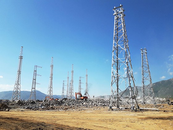 Đóng điện thành công đường dây 500kV ảnh 2