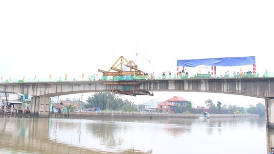 TPHCM gấp rút thi công, đưa hàng loạt công trình giao thông vào sử dụng trước Tết Nguyên đán ảnh 1
