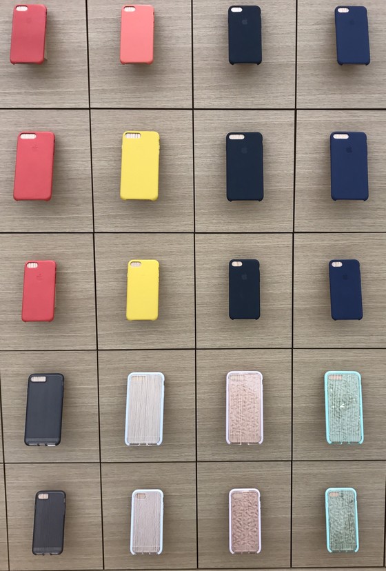 Sang trọng và gần gũi ở cửa hàng chính hãng Apple ảnh 4