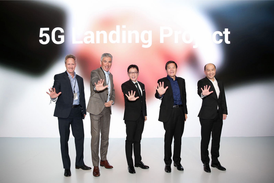 “OPPO Innovation Event” giới thiệu 5G và camera zoom lossless 10x ảnh 2