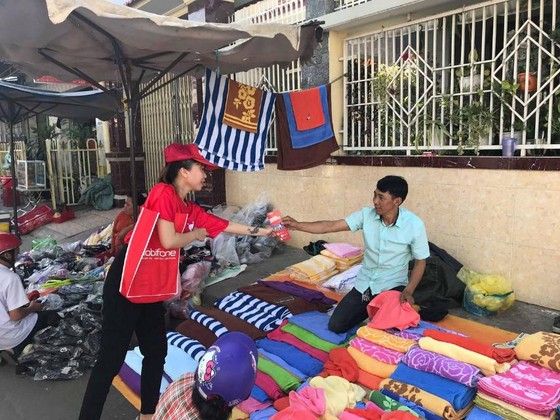 Dễ dàng lên 4G cùng MobiFone ảnh 1