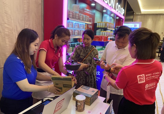 Đến Saigon Co.op, thoải mái thanh toán bằng MoMo ảnh 1