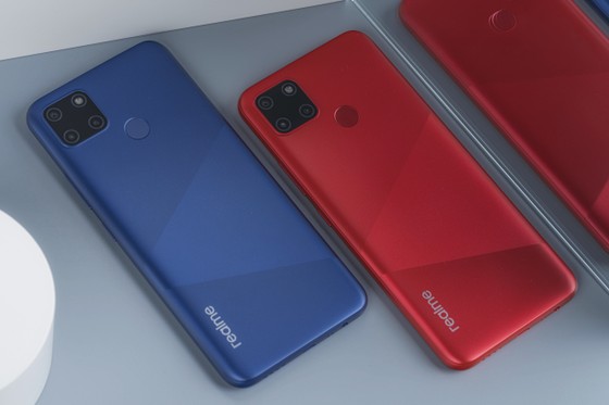 Realme hướng đến flagship smartphone 5G ảnh 1