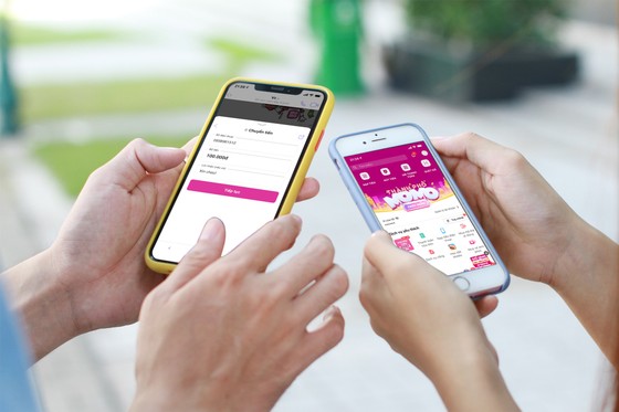 Người dùng có thể chuyển tiền bằng Ví MoMo ngay trên ứng dụng chat Viber ảnh 1
