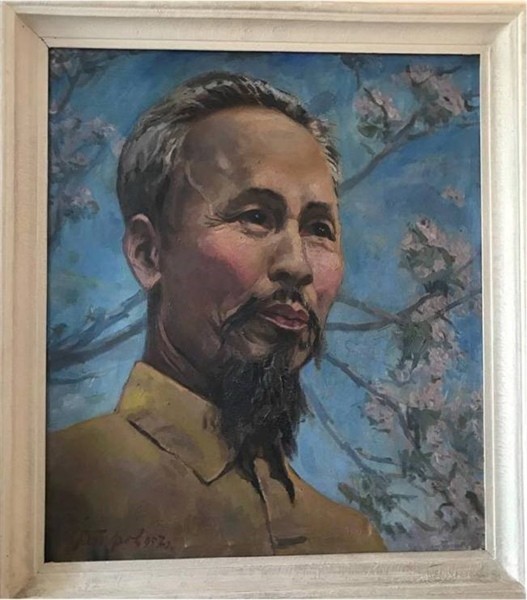 Tiếp nhận nhiều tư liệu, hiện vật quý về Chủ tịch Hồ Chí Minh ảnh 1