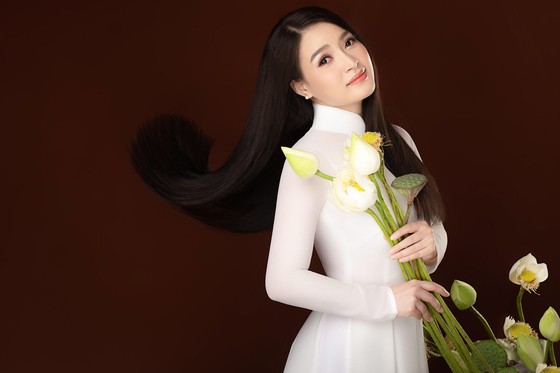 Ngỡ ngàng với “Bài ca hy vọng” giữa Mù Căng Chải bạt ngàn tươi xanh ảnh 2
