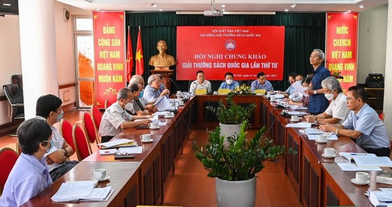 284 đầu sách của 47 NXB tham dự Giải thưởng Sách Quốc gia lần thứ 4 ảnh 1