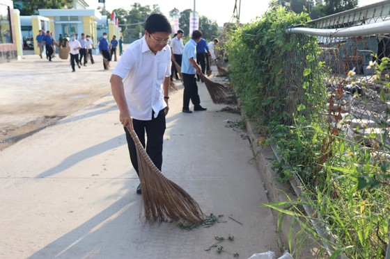 Người dân quận Bình Tân, quận 12 tổng vệ sinh môi trường ảnh 3