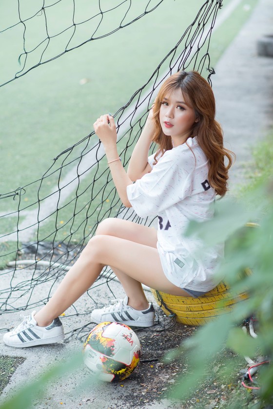 Hot girl Việt nói gì trước thềm "đại chiến" Pháp - Argentina ảnh 3