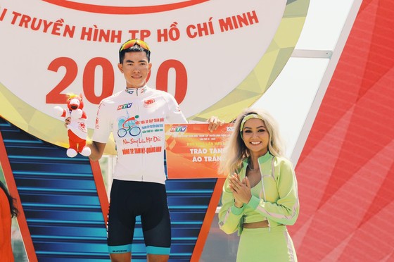 Lê Nguyệt Minh và 40 tay đua khác bị loại khỏi cuộc tranh chấp Cúp xe đạp Truyền hình TPHCM ảnh 3
