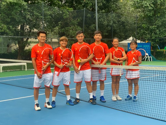 Tay vợt Ngọc Nhi gây “sốc”: Không thua game nào ở giải quần vợt U14 tại Mỹ ảnh 2