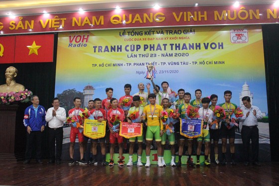 Tập đoàn Lộc Trời đoạt 3 danh hiệu quan trọng ở cuộc đua xe đạp Nam Kỳ Khởi Nghĩa ảnh 2