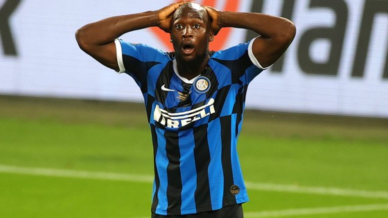 Bỏ xa Lukaku, cua-rơ Wout van Aert đoạt danh hiệu “VĐV Bỉ xuất sắc nhất năm” ảnh 1