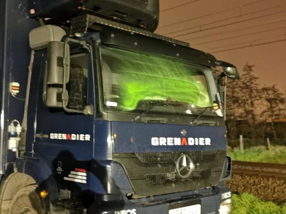 Đội đua nổi tiếng Ineos Grenadiers bị “khủng bố” ảnh 2