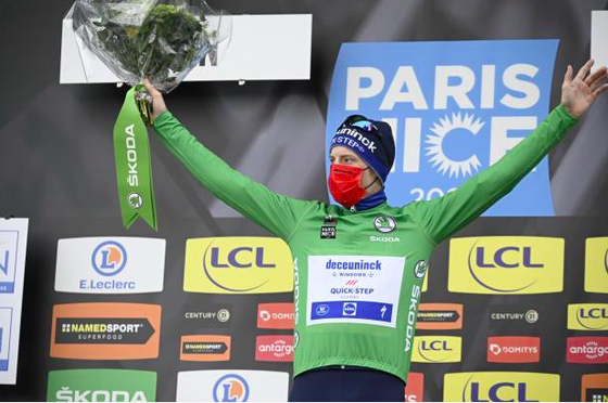 Sam Bennett “nổi đoá” dù chiến thắng chặng 5 vươn lên mặc áo xanh giải Paris – Nice ảnh 2