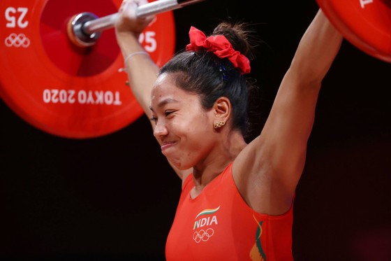 Người Ấn Độ muốn làm phim về cuộc đời người hùng Olympic Mirabai Chanu ảnh 1