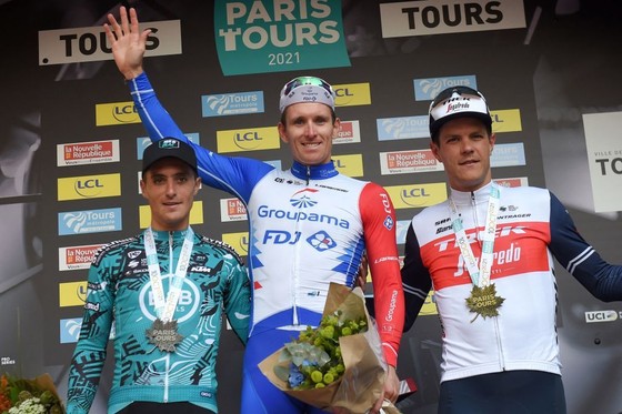 Arnaud Démare chiến thắng giải xe đạp Paris-Tours ảnh 3