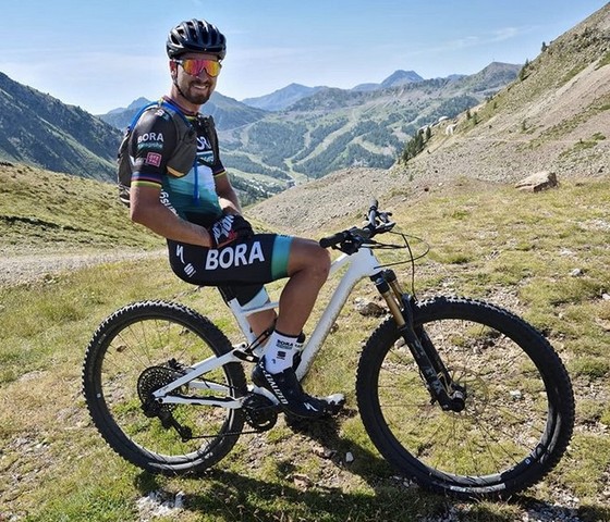 Peter Sagan là tay đua xe đạp có sức hút nhiều nhất trên mạng xã hội ảnh 2