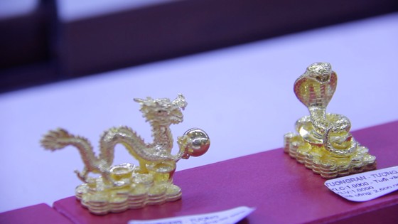 Khách hàng mua vàng thần tài giảm mạnh so với 2019 ảnh 7