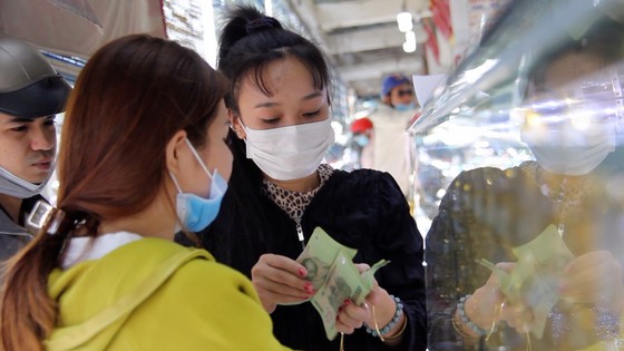 Khách hàng mua vàng thần tài giảm mạnh so với 2019 ảnh 1