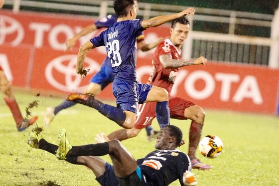Trực tiếp vòng 22 V-League 2017: Quyết đấu tại xứ Quảng ảnh 1